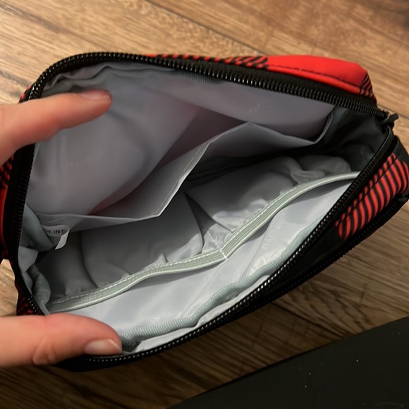 Buffalo Plaid Fanny Pack - Picture 4 of 4